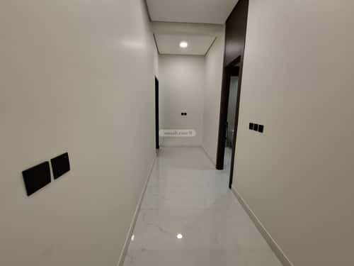 5 bedroom floor in Al Janadriyah 2