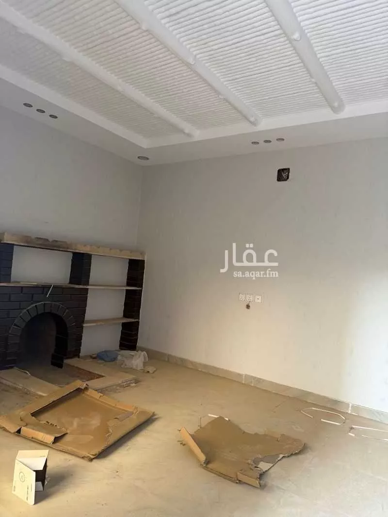 7 bedroom floor in Okaz 4