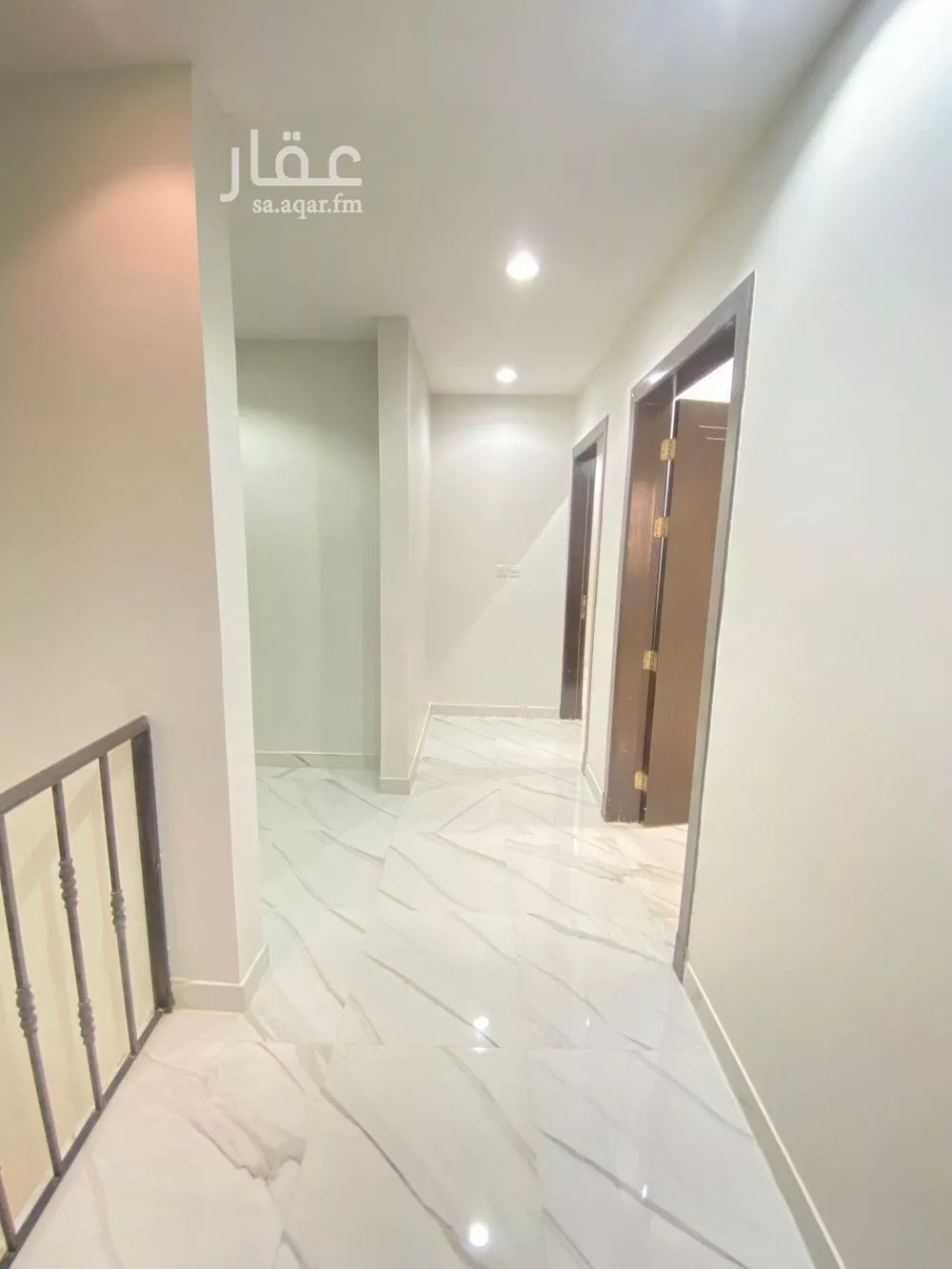 3 bedroom floor in Al Hazm 13