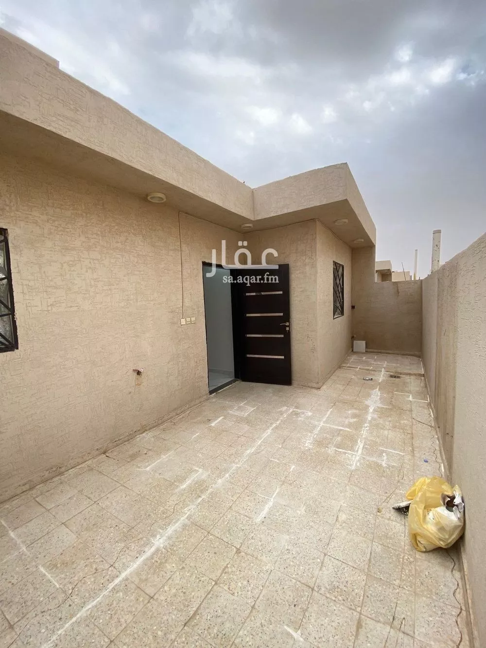 3 bedroom floor in Al Hazm 19