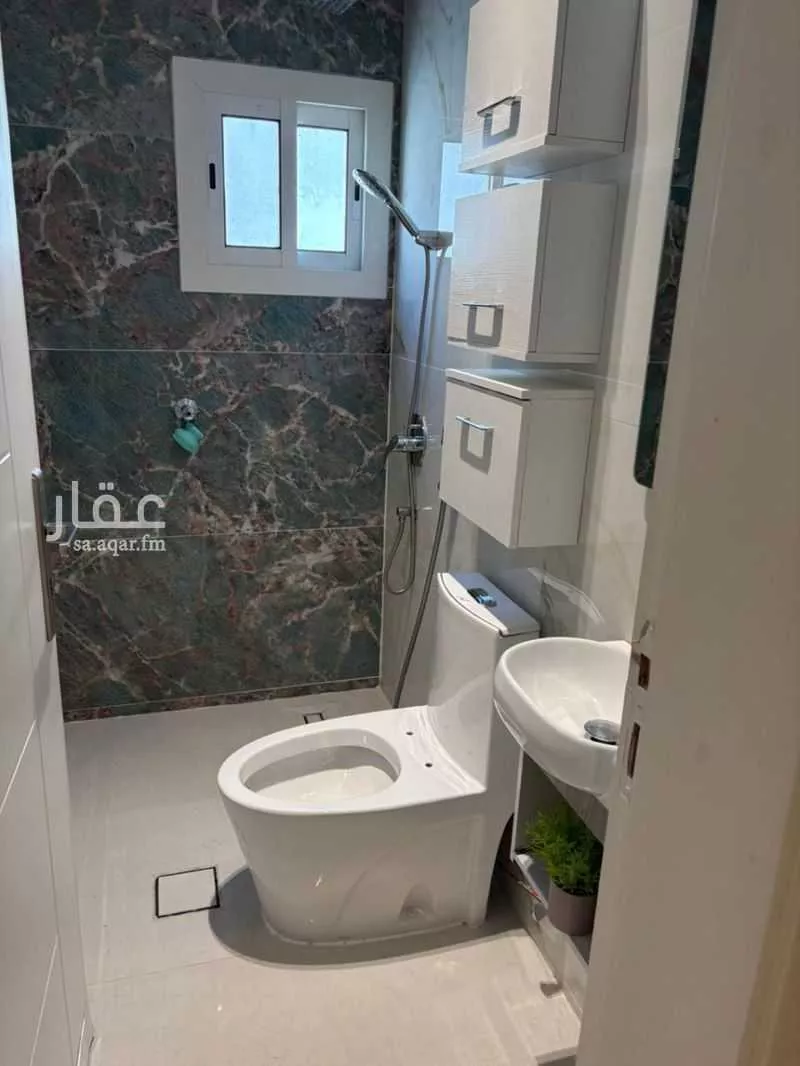 2 bedroom apartment in Az Zomorod, Jeddah 5