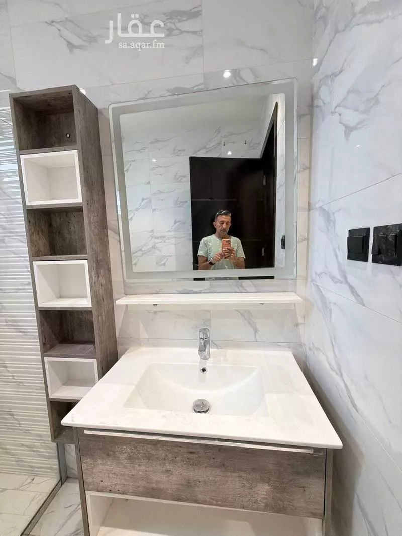 4 bedroom apartment in Al Sawari 11