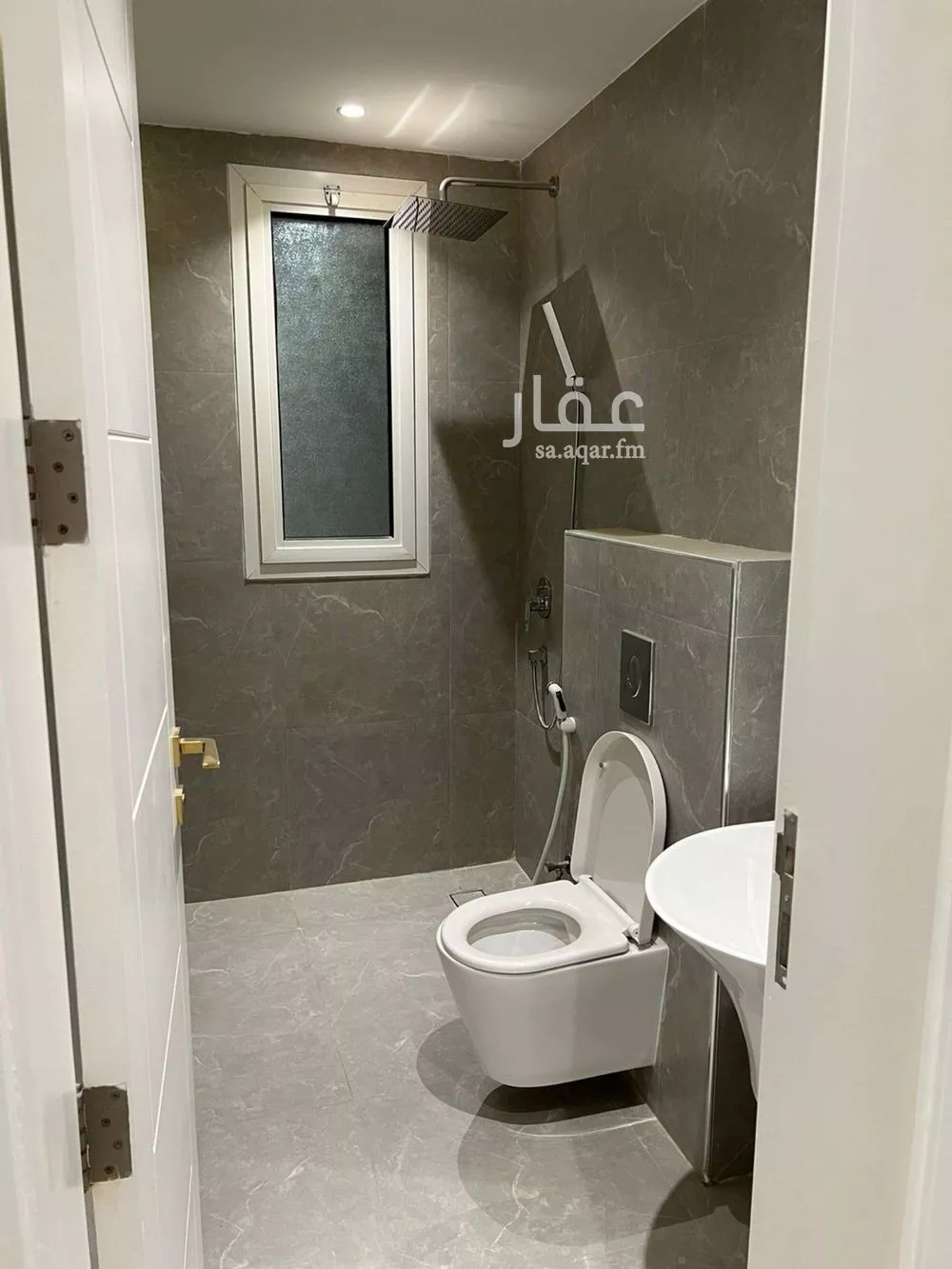 3 bedroom apartment in Al Aridh 4