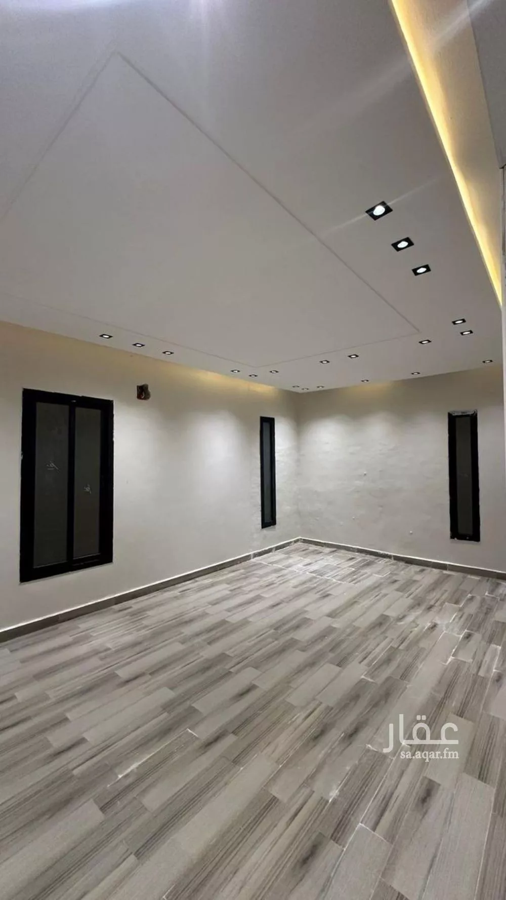 5 bedroom villa in An Nadhim, Riyadh 4