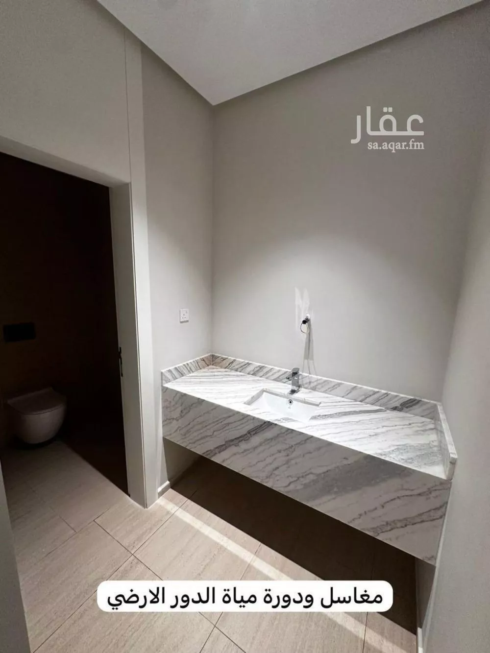 فيلا 4 غرف في العارض 6
