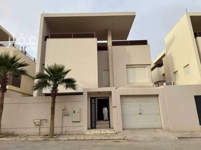 5 bedroom villa in Al Hada, Riyadh 11
