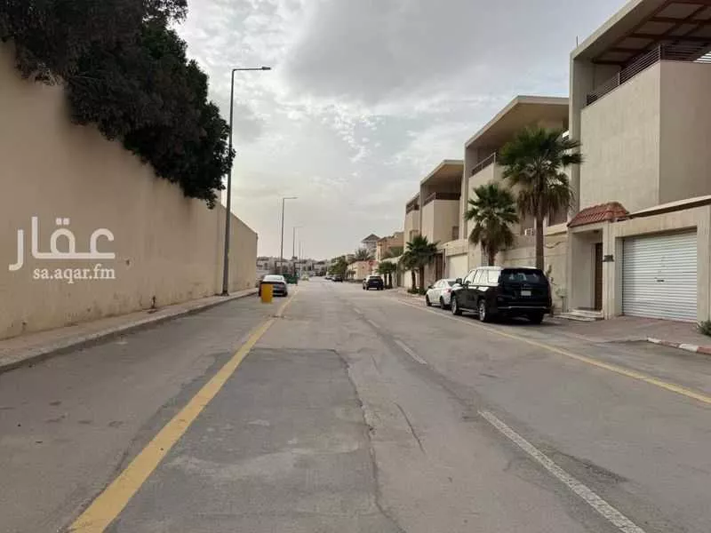 5 bedroom villa in Al Hada, Riyadh 14