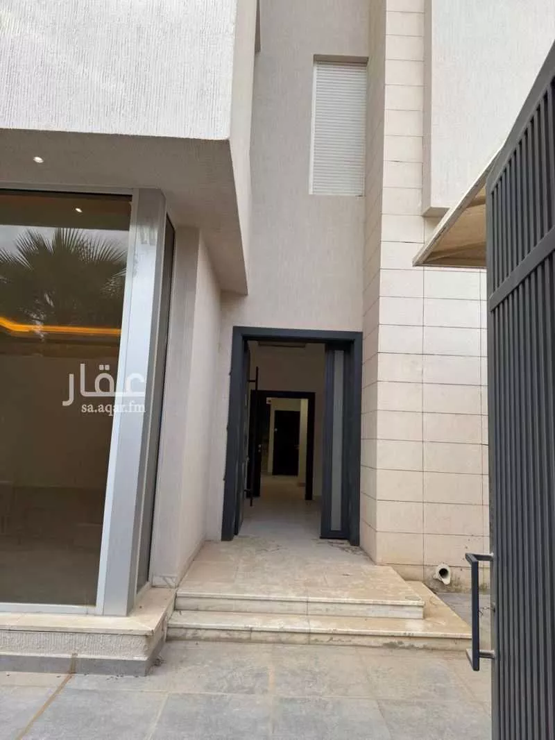 5 bedroom villa in Al Hada, Riyadh 15