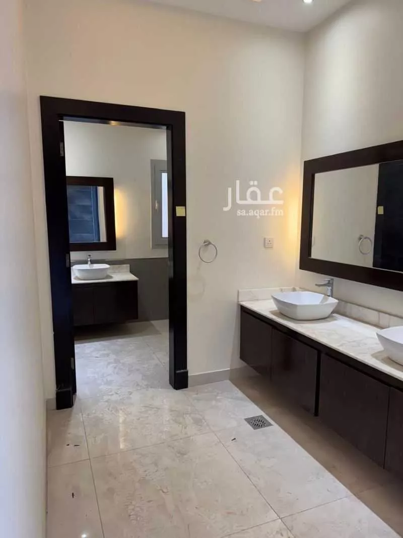 فيلا 5 غرف في الهدا 4