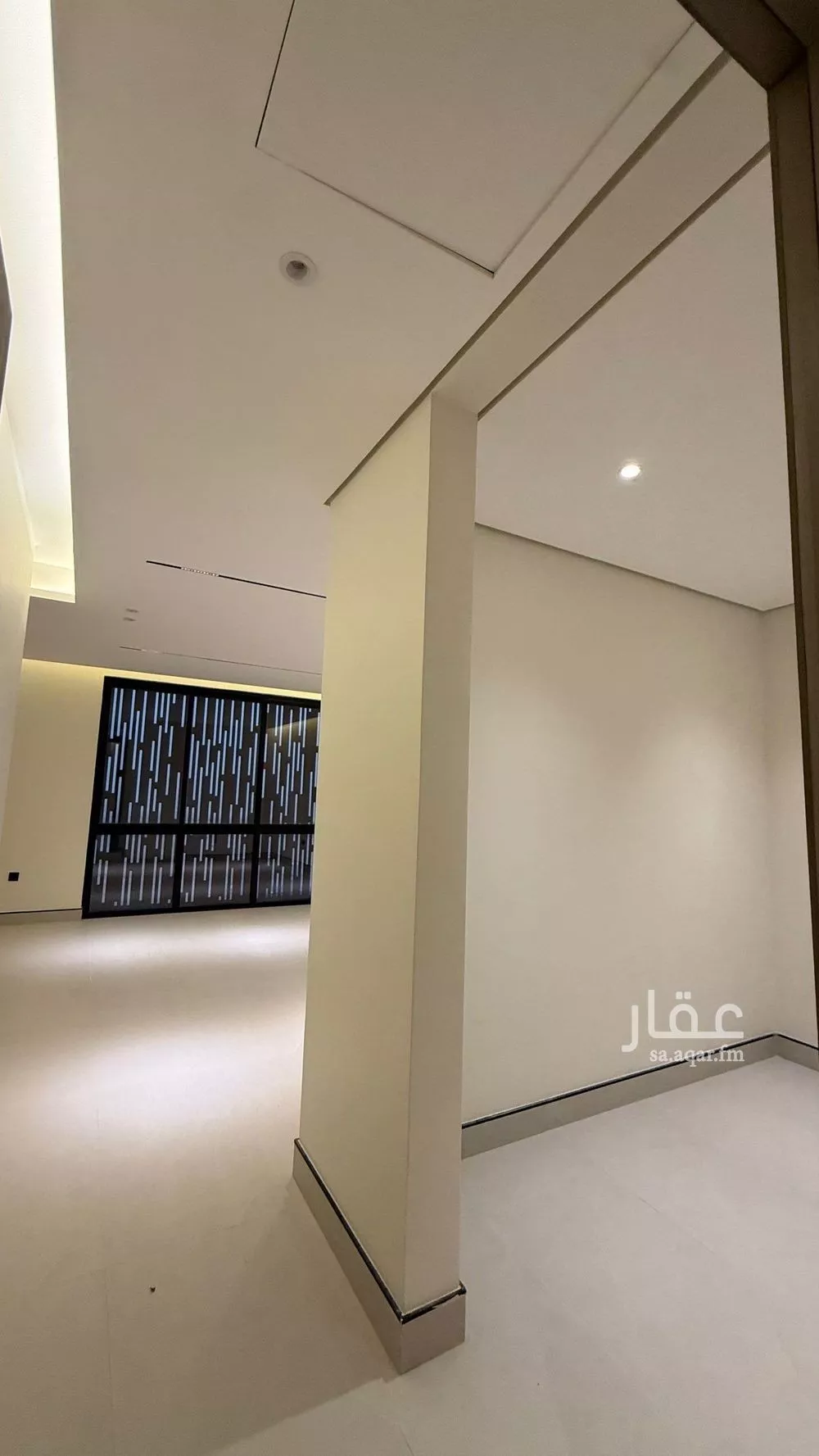5 bedroom villa in Al Narjis 8