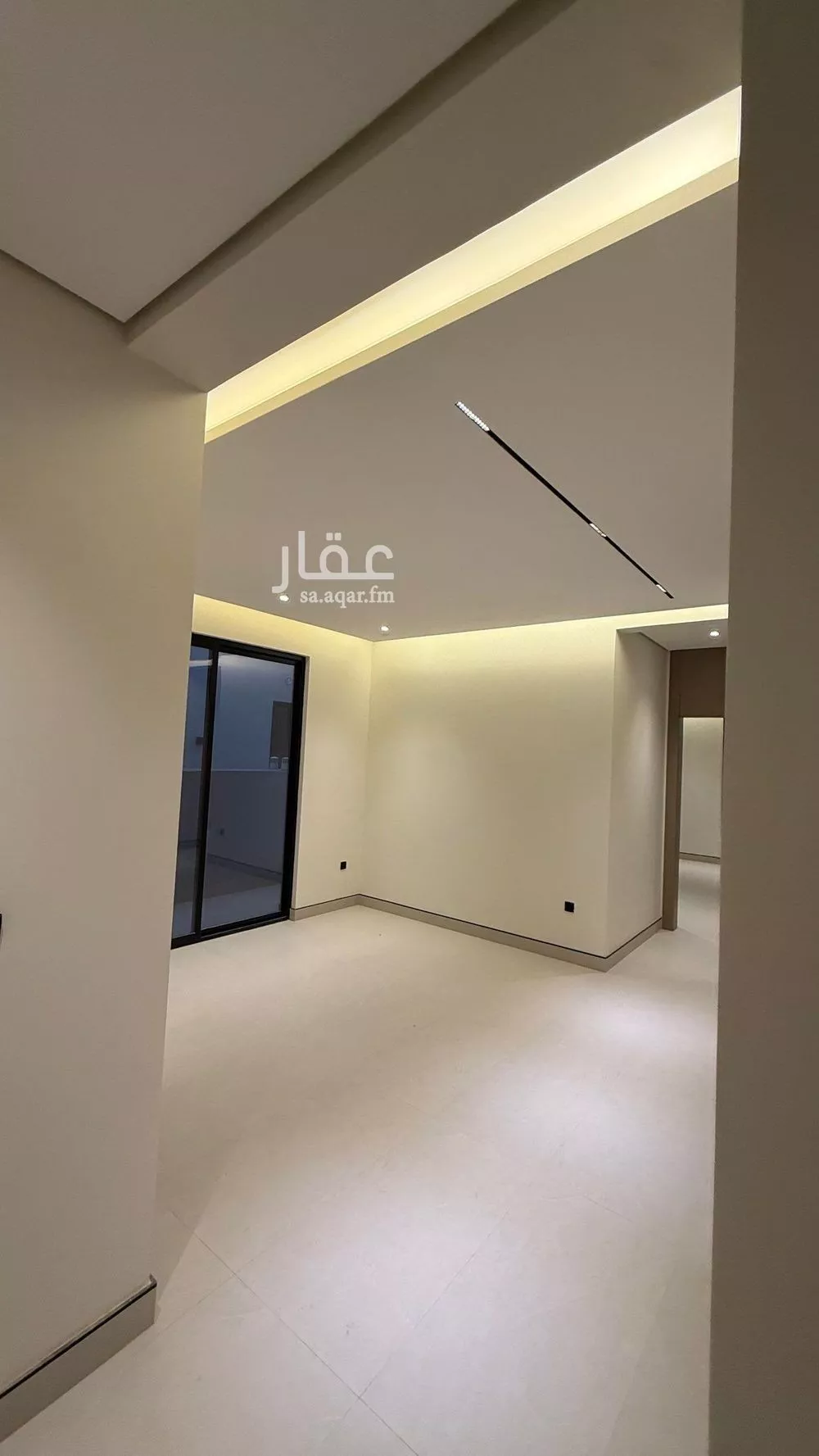 5 bedroom villa in Al Narjis 9