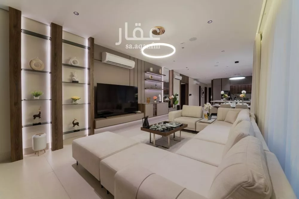 4 bedroom apartment in Ash Shati Al Gharbi, Eastern Province 16