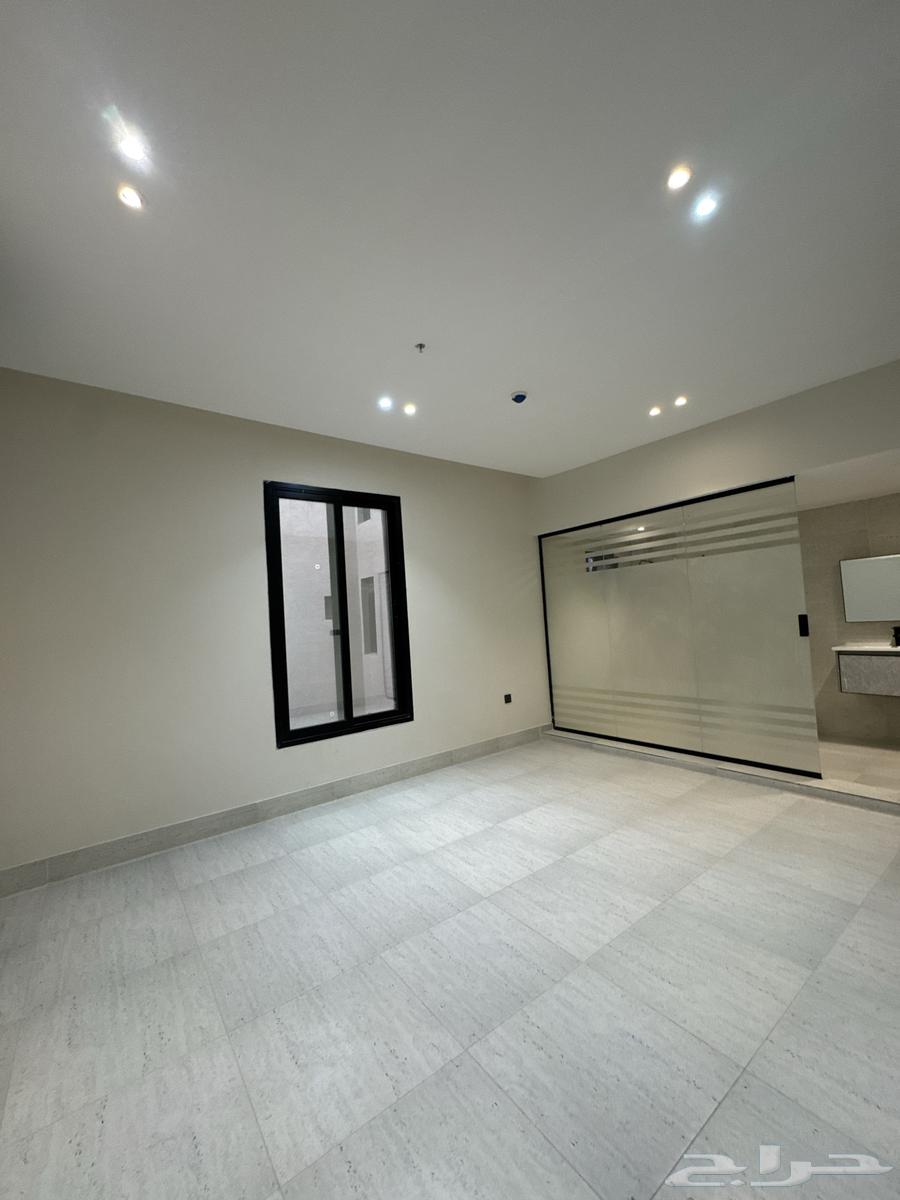 4 bedroom apartment in Al Hamra, Eastern Province 14