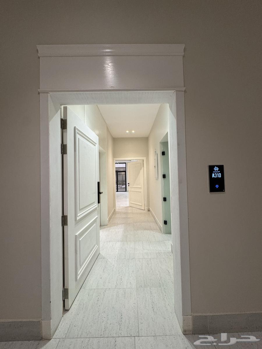 4 bedroom apartment in Al Hamra, Eastern Province 3