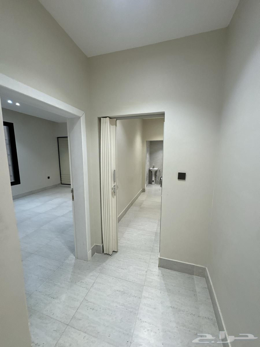 4 bedroom apartment in Al Hamra, Eastern Province 12