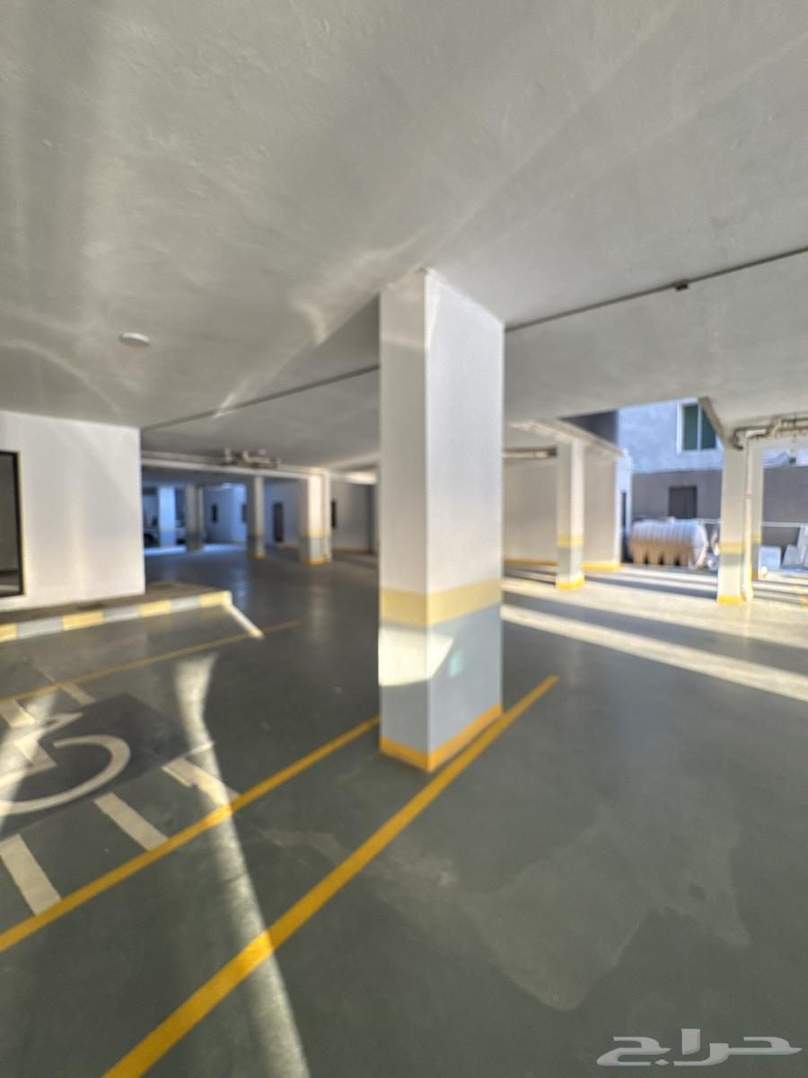 4 bedroom apartment in Al Hamra, Eastern Province 19