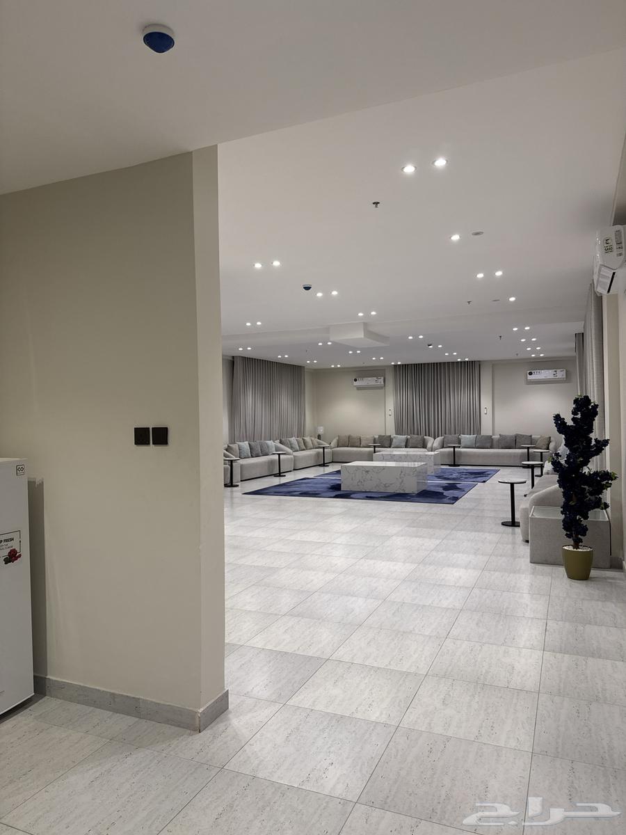 4 bedroom apartment in Al Hamra, Eastern Province 21