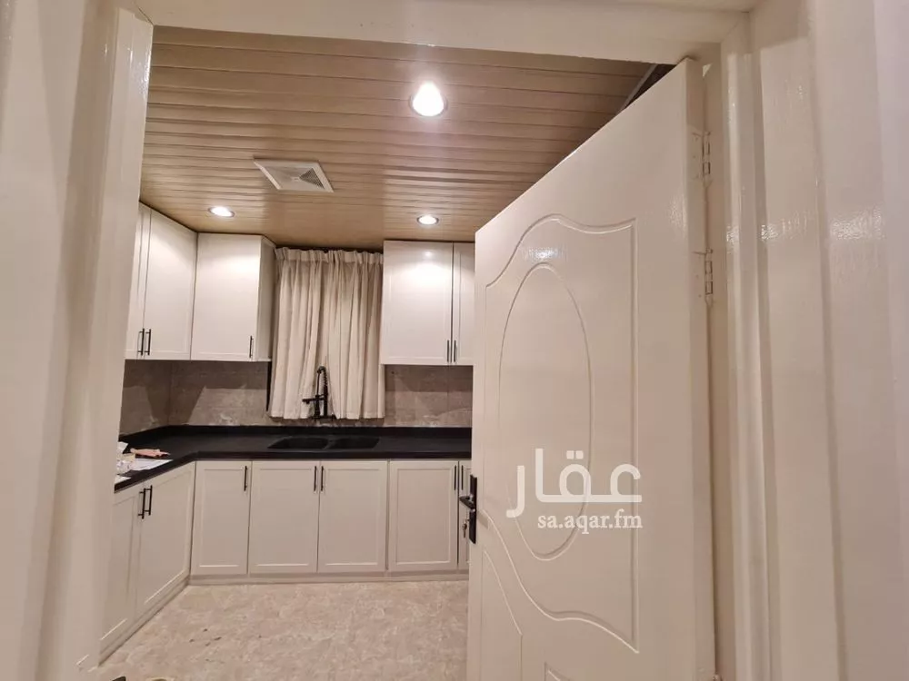 شقة 7 غرف في المونسية 1