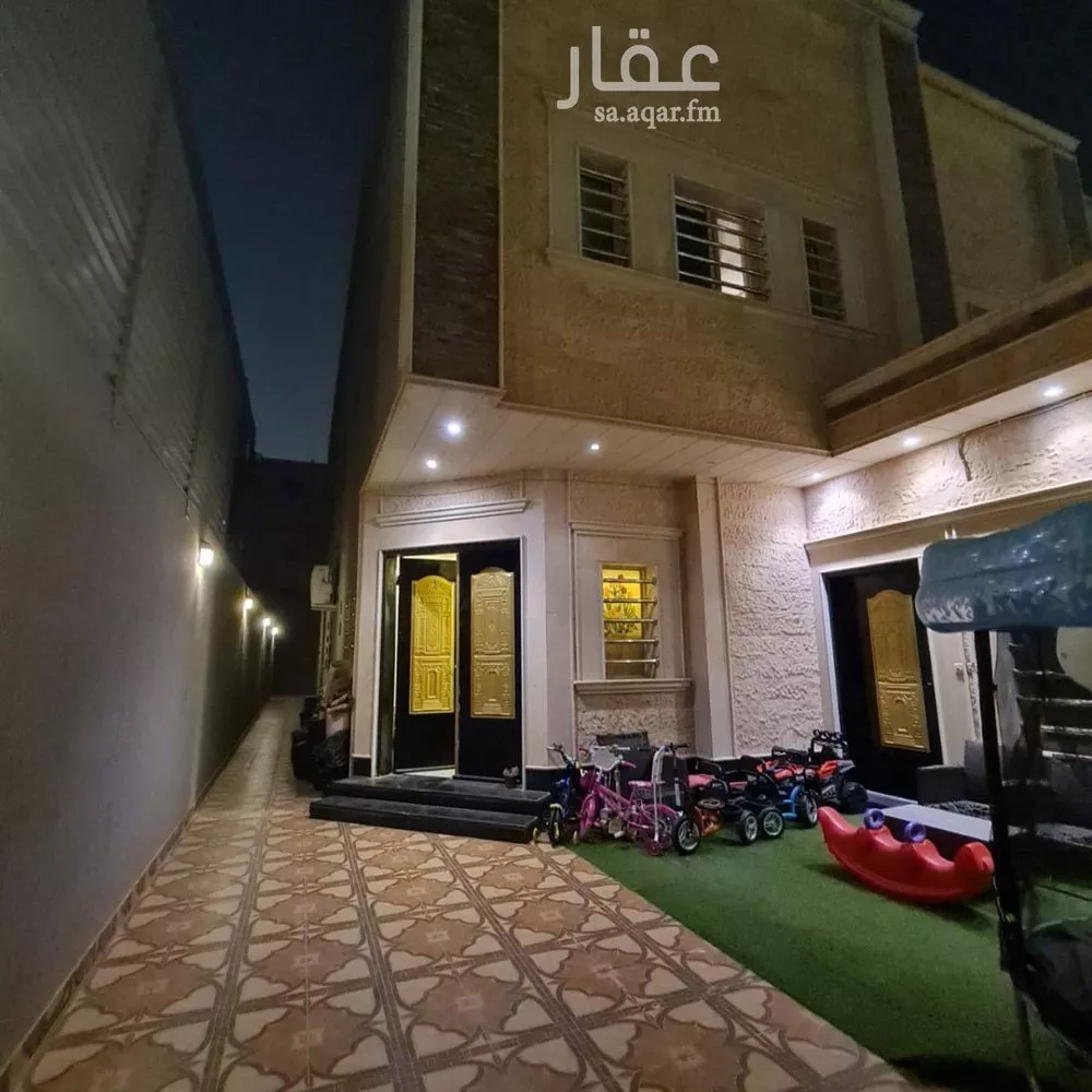 شقة 7 غرف في المونسية 3