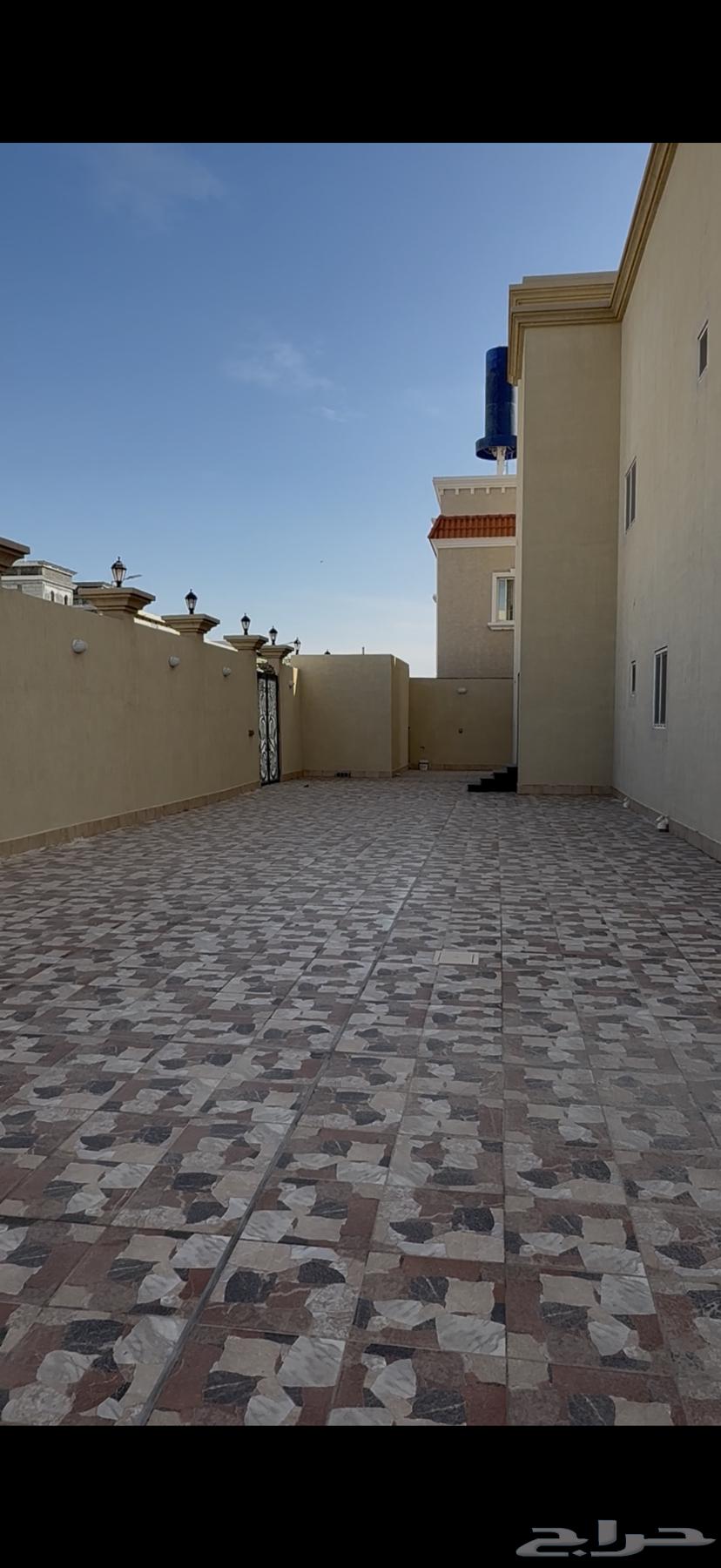 13 bedroom villa in Al Husam 3