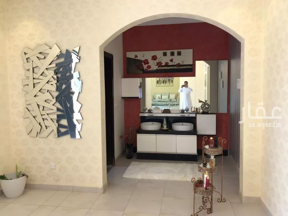 7 bedroom villa in Al Ghadir 4
