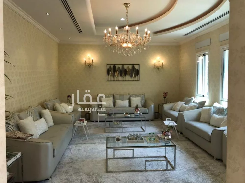 7 bedroom villa in Al Ghadir 6