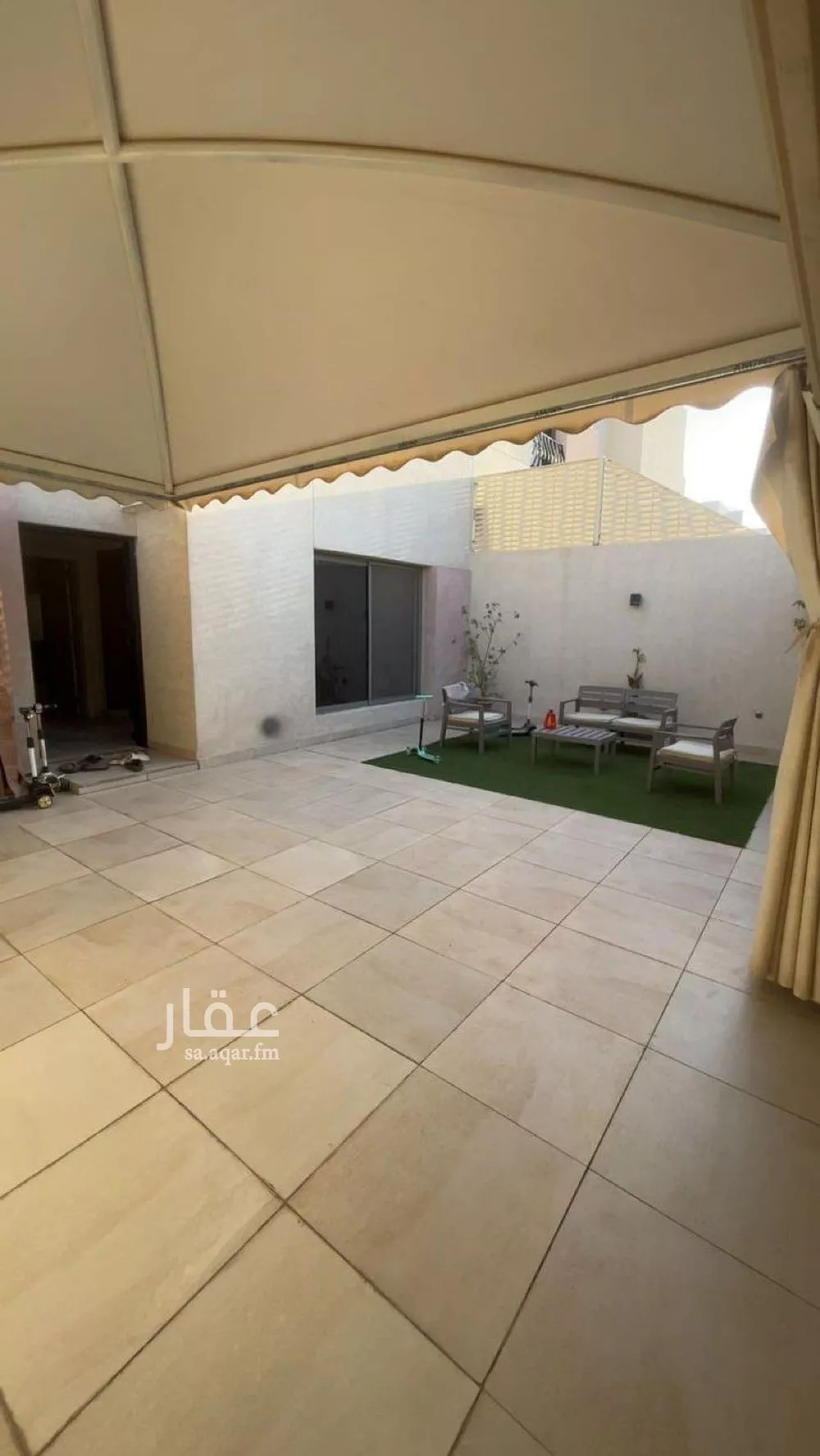 5 bedroom villa in Al Narjis 5