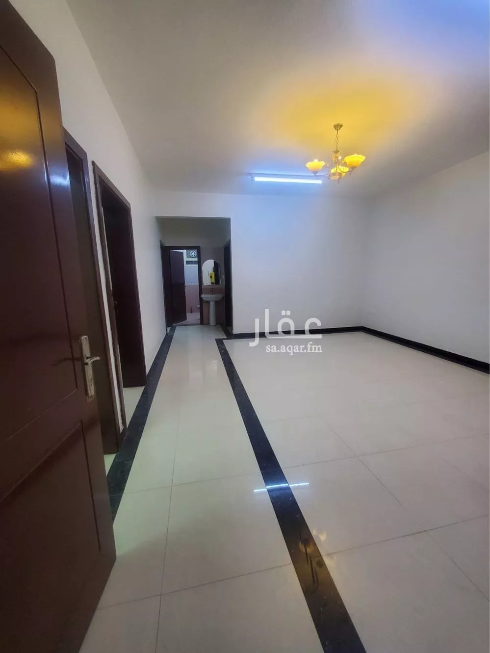 4 bedroom apartment in Qurtubah, Riyadh 4