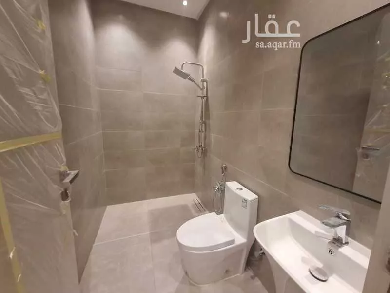 4 bedroom apartment in Al Yarmouk, Riyadh 15