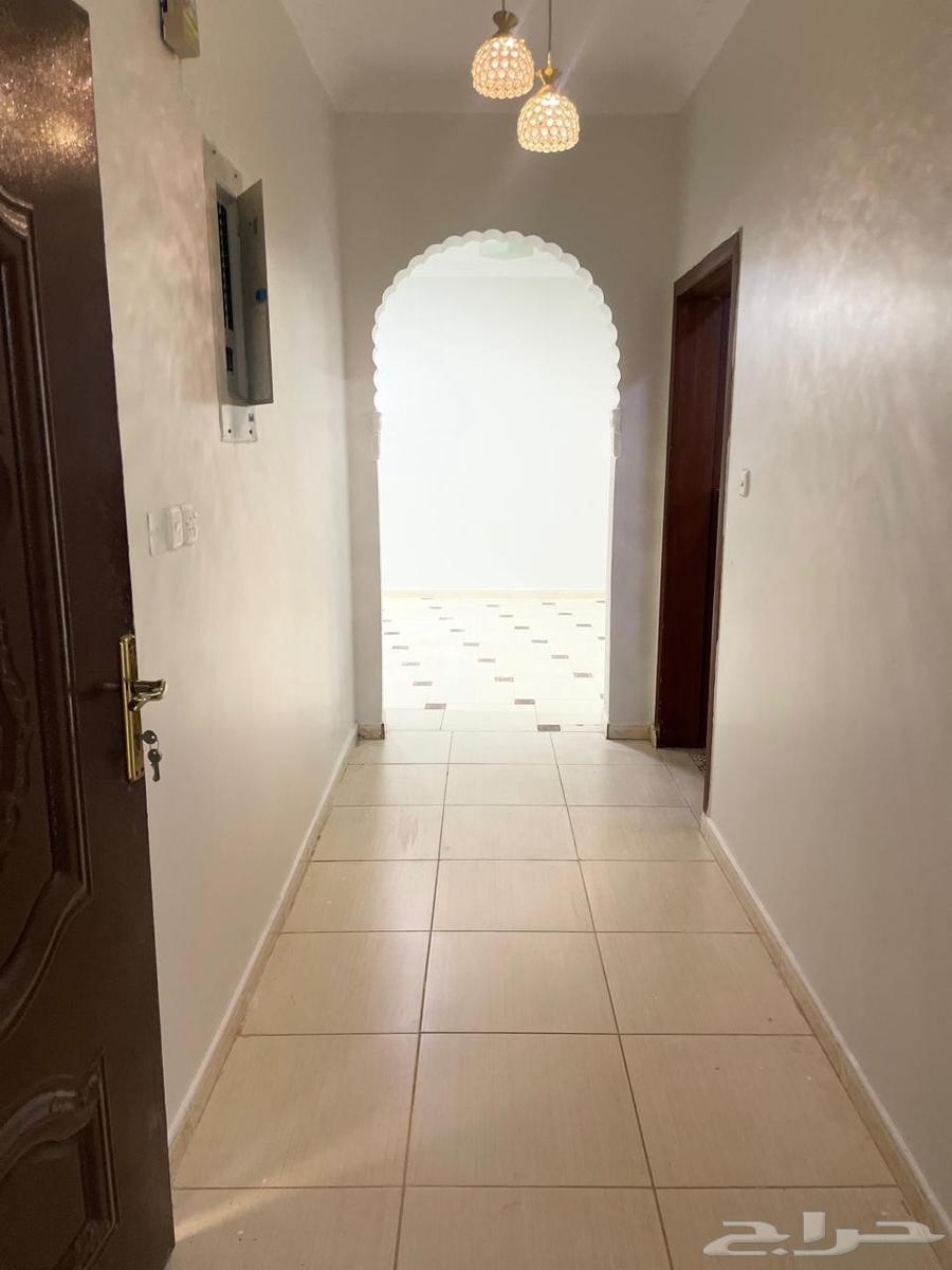 شقة 4 غرف في ولي العهد 4