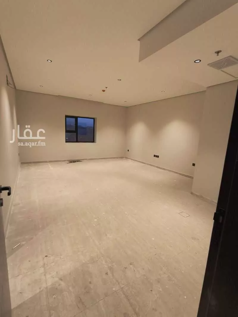 1840 sqm building in An Nawras 7