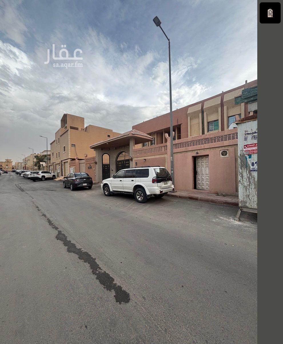 5 bedroom villa in Al Fayha, Riyadh 2