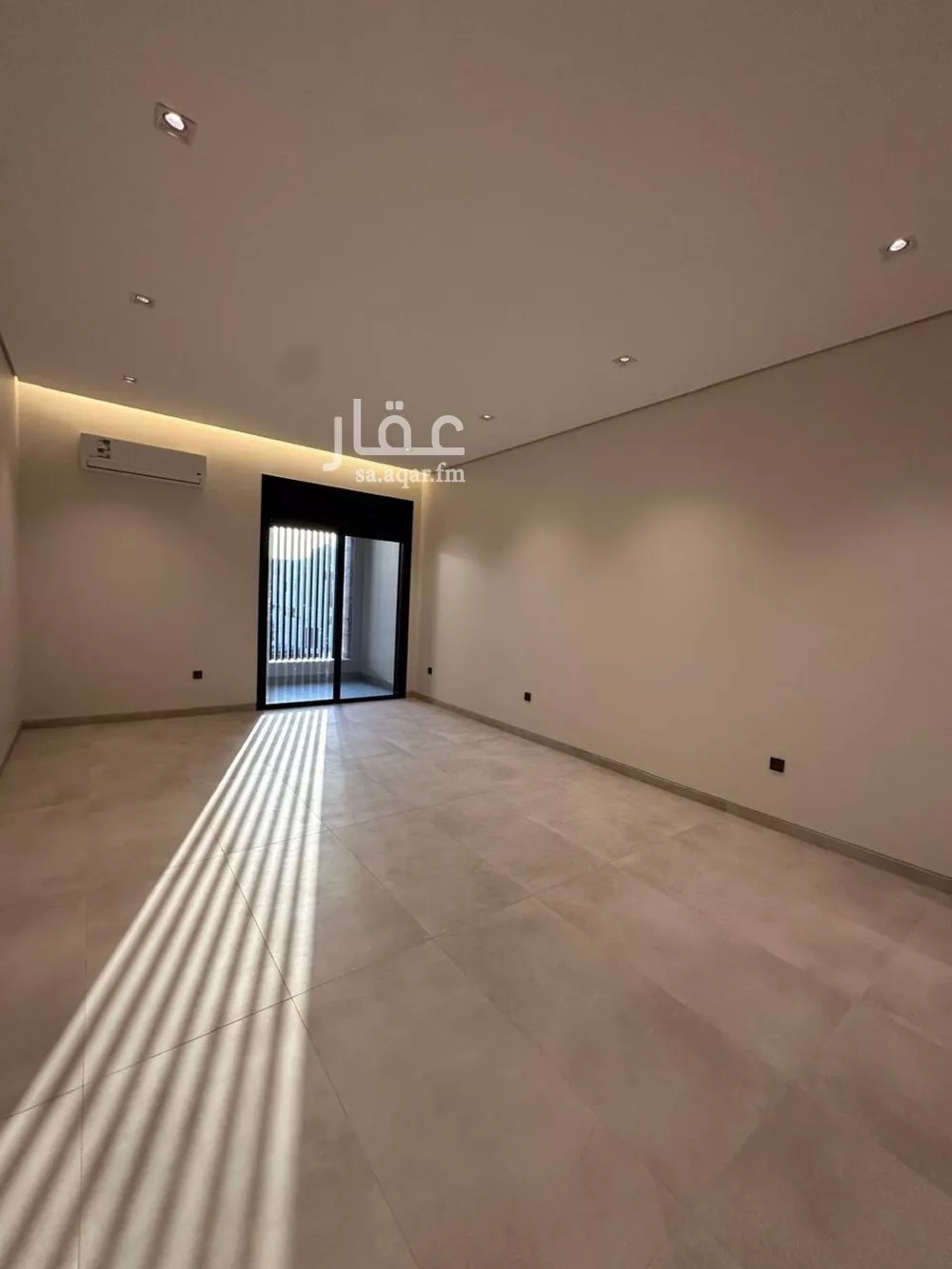 5 bedroom villa in Al Murjan 13