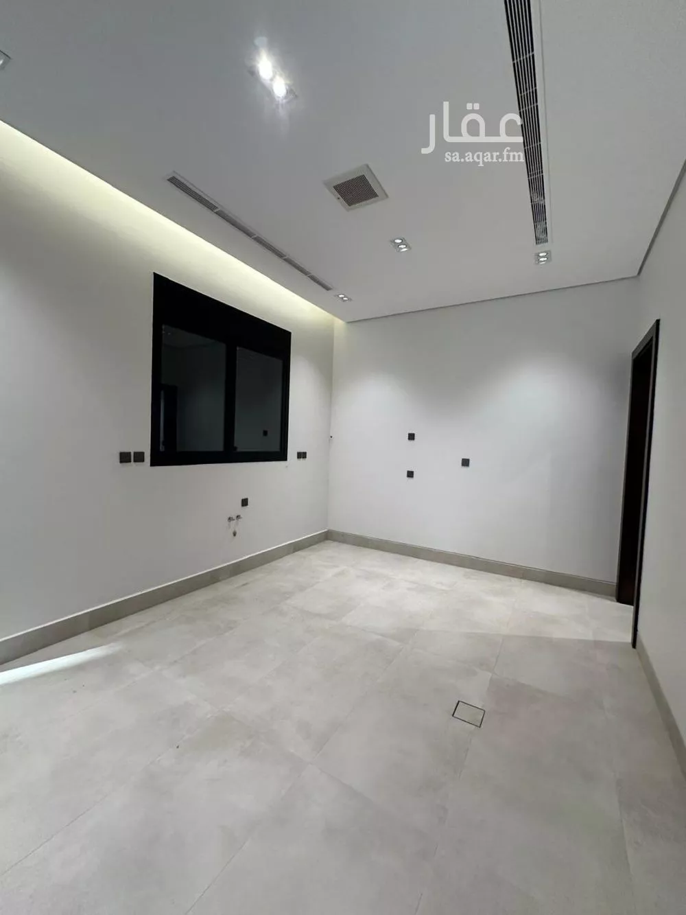5 bedroom villa in Al Murjan 5