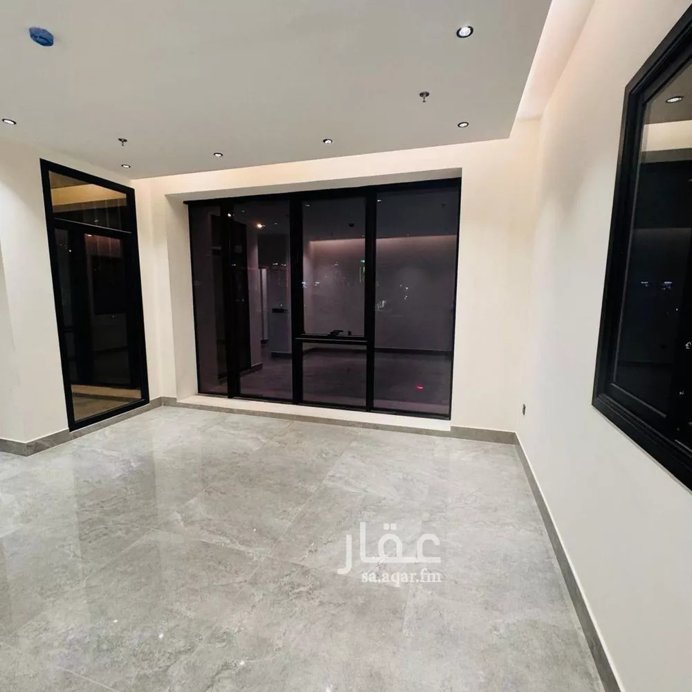 4 bedroom apartment in Al Sahafah, Riyadh 7