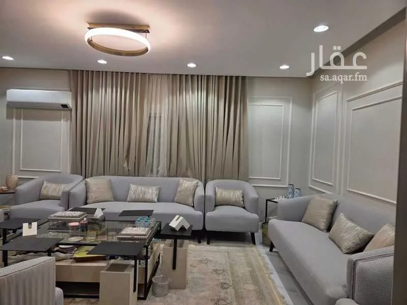 5 bedroom villa in Al Malaz 2