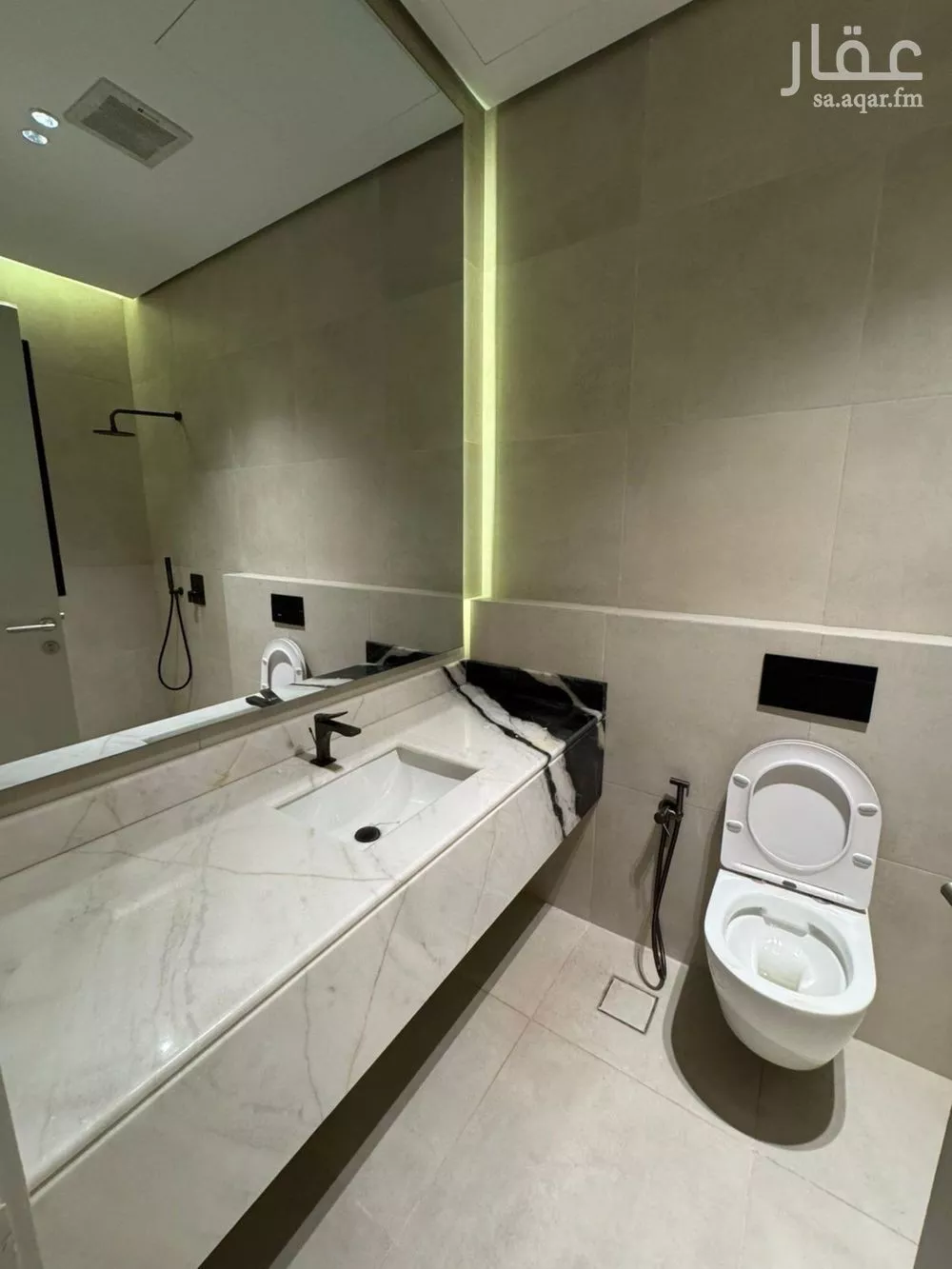 3 bedroom apartment in Al Aridh 10