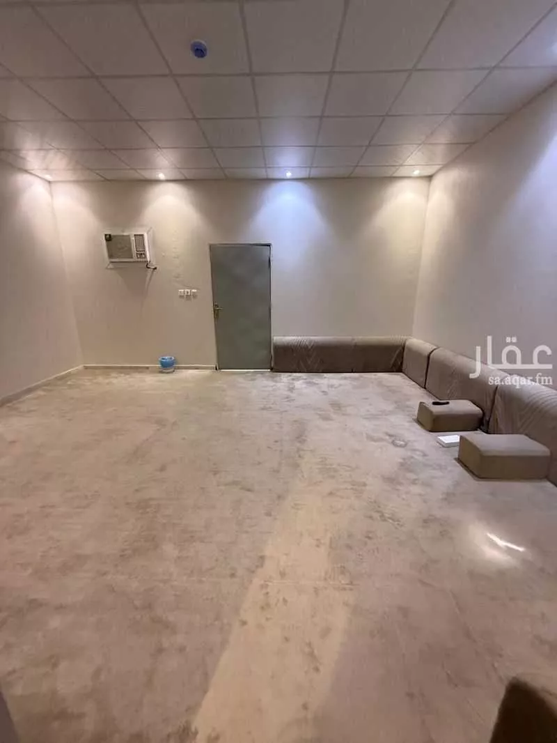 4737 sqm building in Al Khaleej 2
