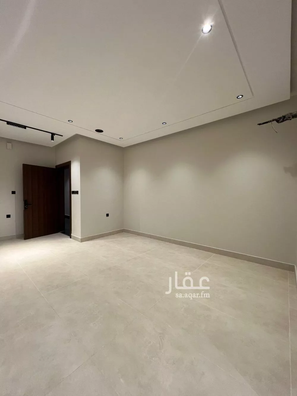 5 bedroom apartment in Al Rabwa 10