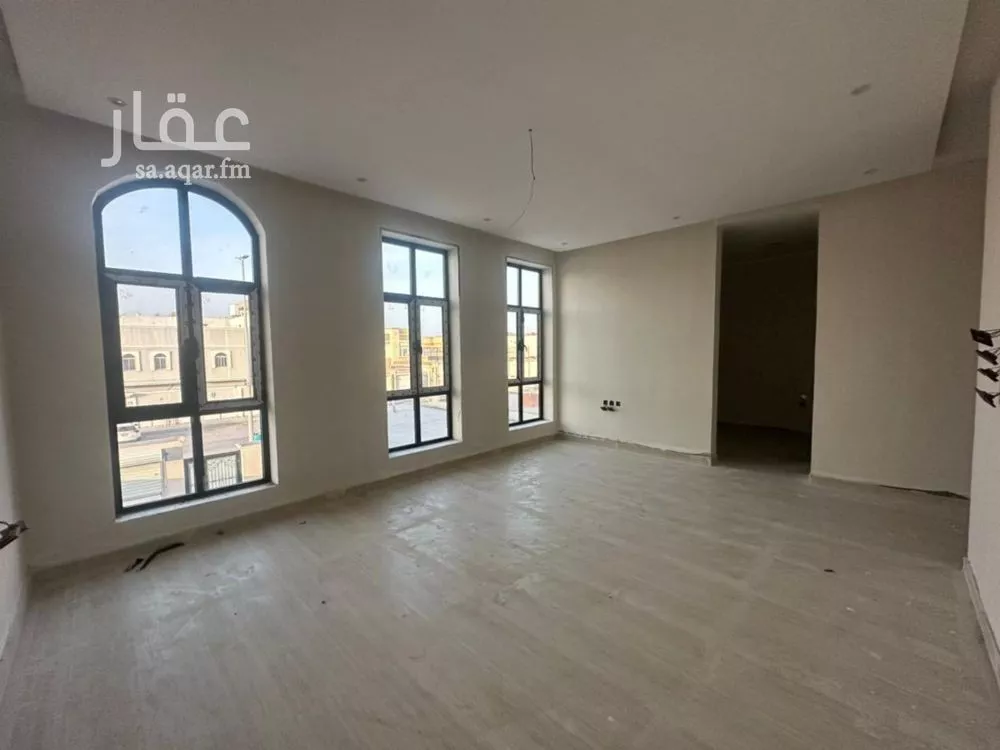 7 bedroom villa in Al Shiraa 9