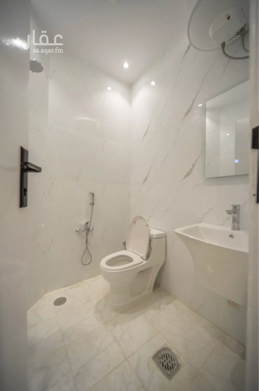 1 bedroom apartment in Al Aqiq 8