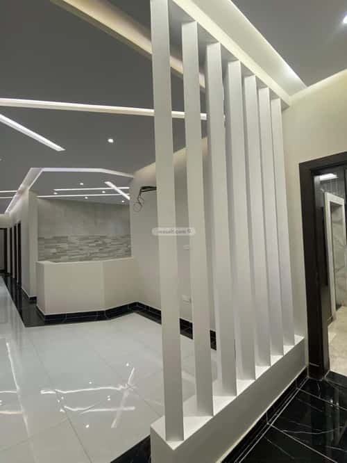 5 bedroom apartment in Muraykh 3