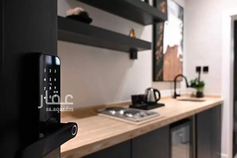 شقة 2 غرف في الملقا 6