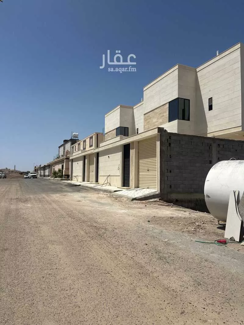 فيلا 7 غرف في المطار 3