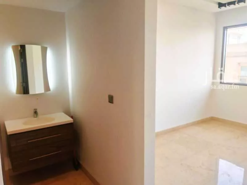 1 bedroom apartment in Al Olaya 4