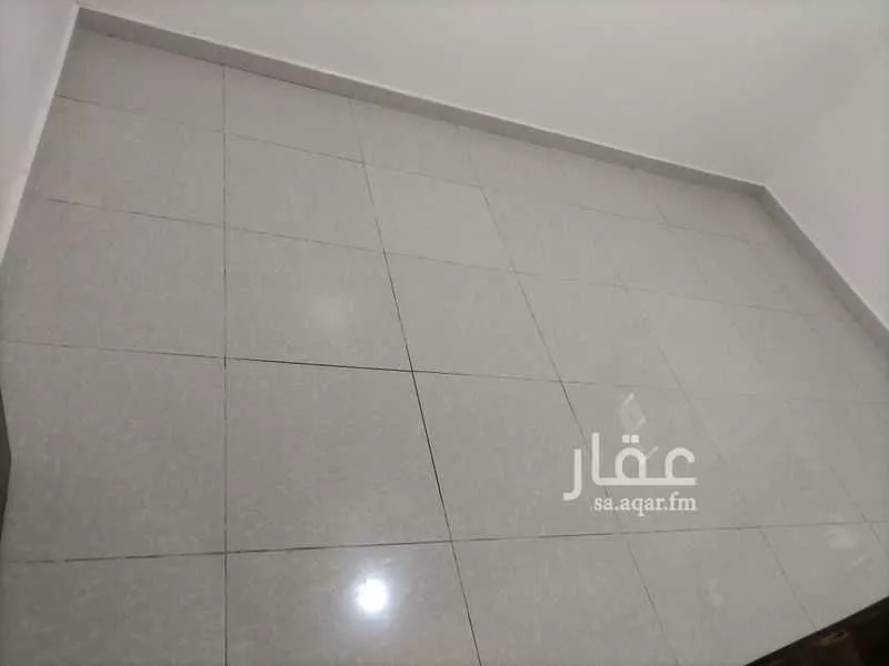 400 sqm building in Al Iskan 4