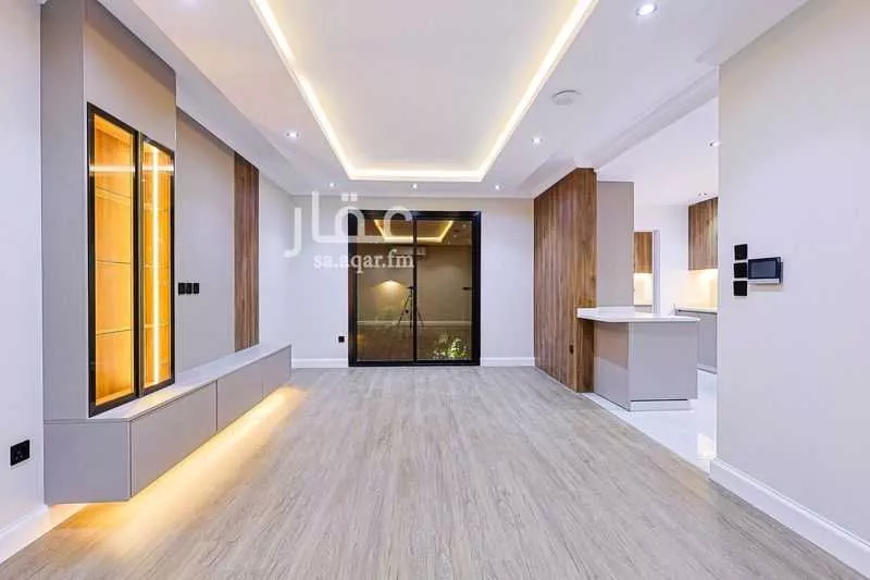 5 bedroom floor in King Fahd 2