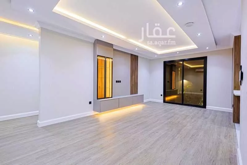 5 bedroom floor in King Fahd 10