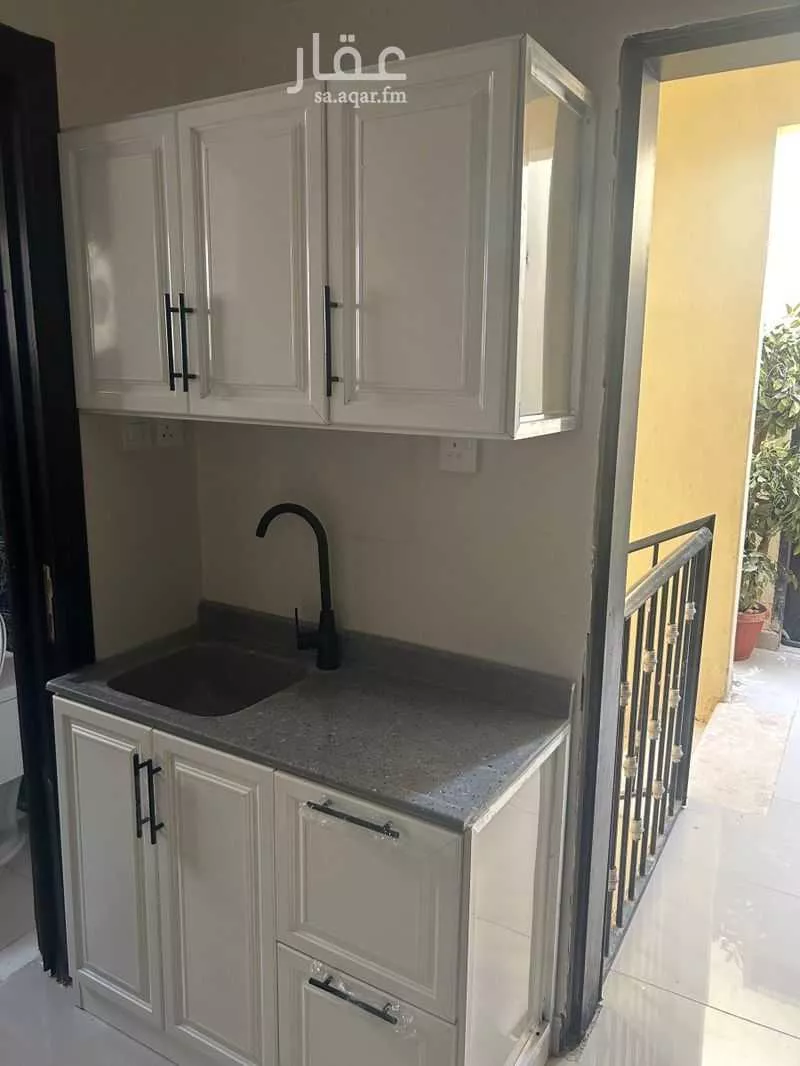 شقة 1 غرف في الرمال 2