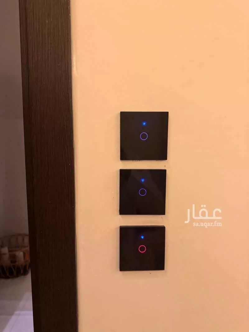 شقة 3 غرف في العارض 19